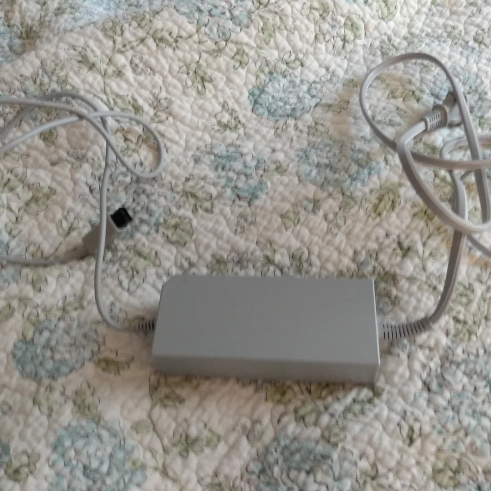 Nintendo Wii Power Supply Original Genuine OEM AC Adapter Cord Brick RVL-002
